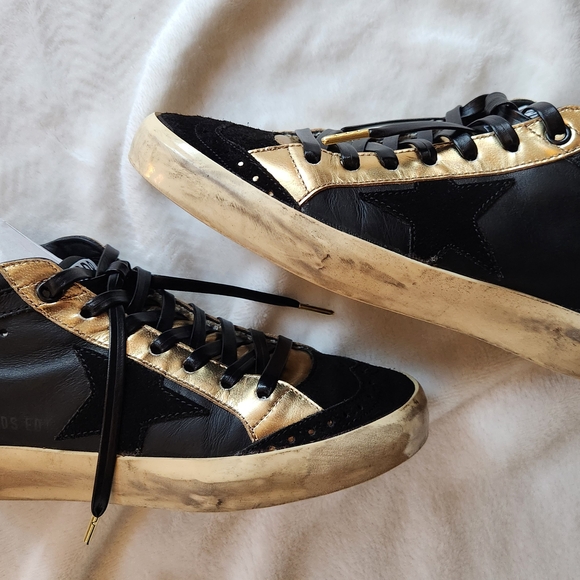 Womens Black & Gold Records Golden Goose Sneakers 35 US 5 - Picture 4 of 11